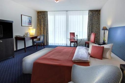 фото отеля Balladins Superior Hotel Frankfurt Airport
