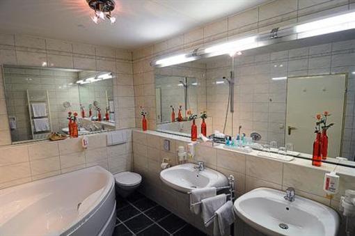 фото отеля Balladins Superior Hotel Frankfurt Airport