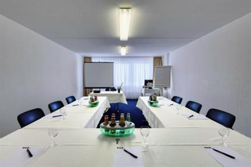 фото отеля Balladins Superior Hotel Frankfurt Airport
