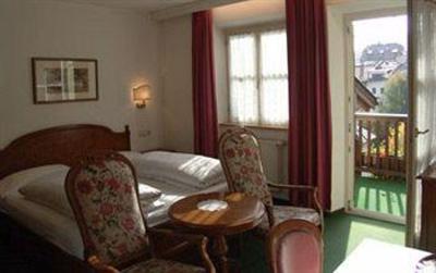 фото отеля BEST WESTERN Gruener Baum