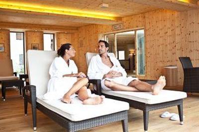 фото отеля BEST WESTERN Gruener Baum
