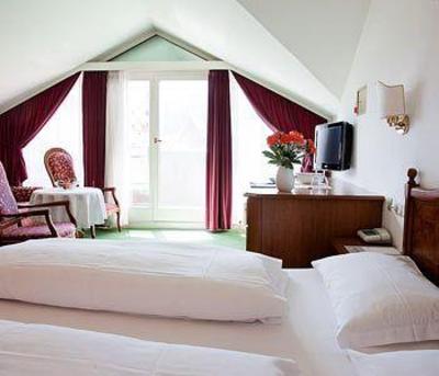 фото отеля BEST WESTERN Gruener Baum