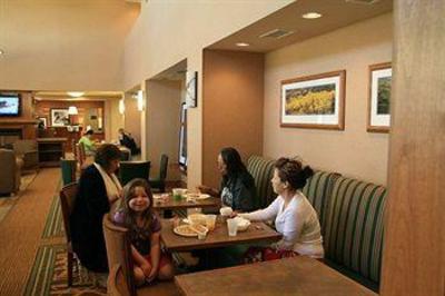 фото отеля Hampton Inn and Suites Riverton