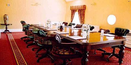 фото отеля Johnstown House Enfield Hotel