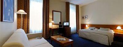 фото отеля Carol Hotel Prague
