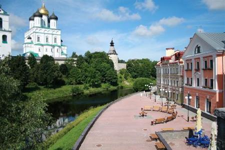 фото отеля Golden Embankment Hotel