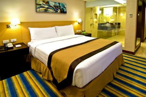фото отеля Luxent Hotel