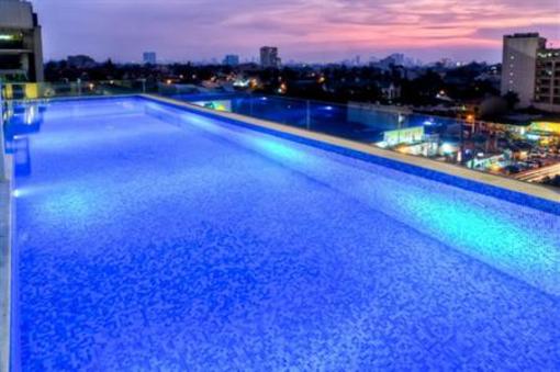 фото отеля Luxent Hotel