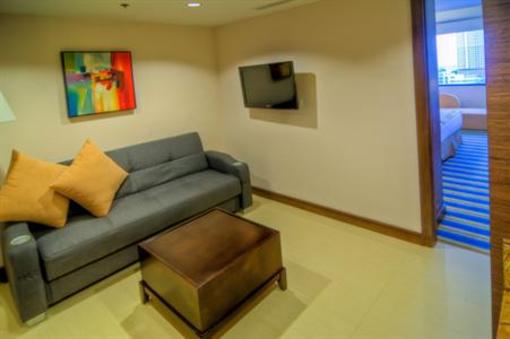 фото отеля Luxent Hotel