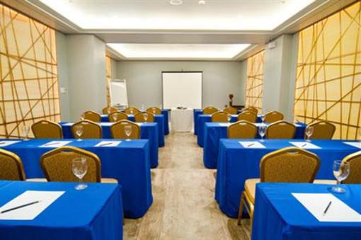 фото отеля Luxent Hotel