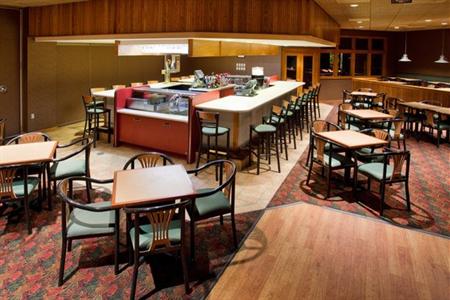 фото отеля Holiday Inn Alpena