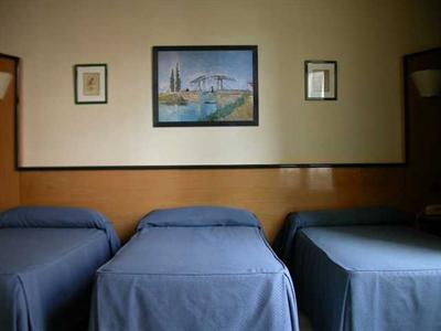 фото отеля Hostal Buenos Aires