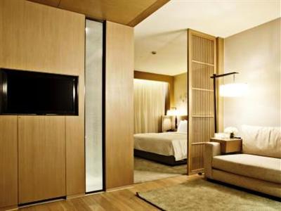 фото отеля The East Hotel