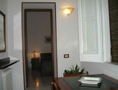 фото отеля La Residenza Napoli B&B