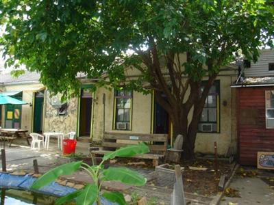 фото отеля India House Backpacker's Hostel
