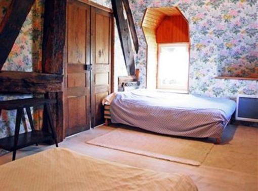 фото отеля Holiday House 37 Rue de l'Abbaye Combourg