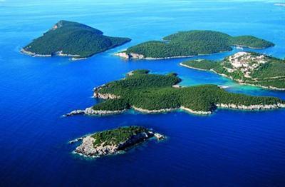 фото отеля Plataria Beach Bungalows