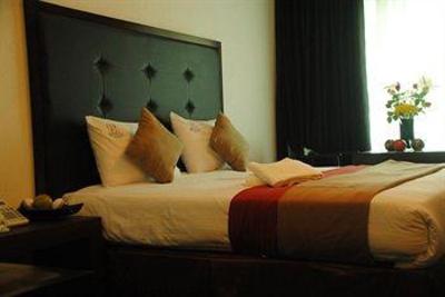 фото отеля Royal Hotel Angeles City