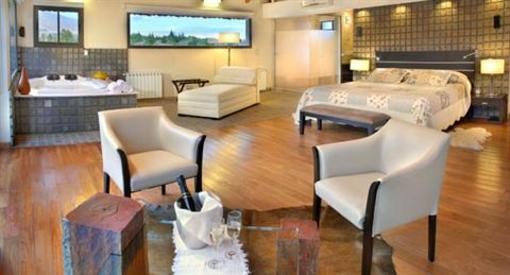 фото отеля Suites de la Colina