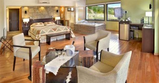 фото отеля Suites de la Colina