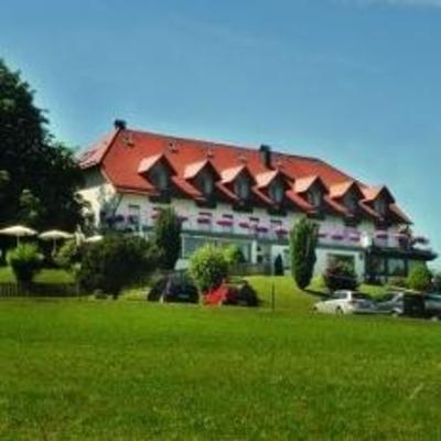 фото отеля Berggasthof Naturerlebnishotel Höchsten