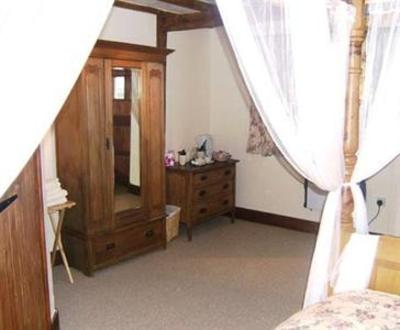 фото отеля Lakeview Guest House at Toddington