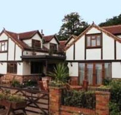 фото отеля Lakeview Guest House at Toddington