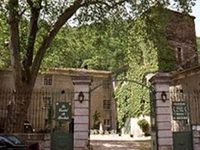 Le Castel De Burlats Hotel