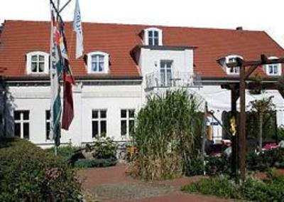 фото отеля Goldener Anker Arneburg
