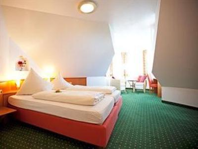 фото отеля Widmann's Lowen Hotel-Restaurant