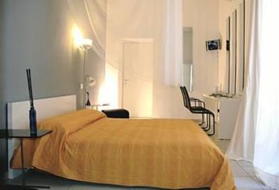 фото отеля Dei Decumani Bed & Breakfast Naples