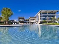 Seaspray Resort & Spa