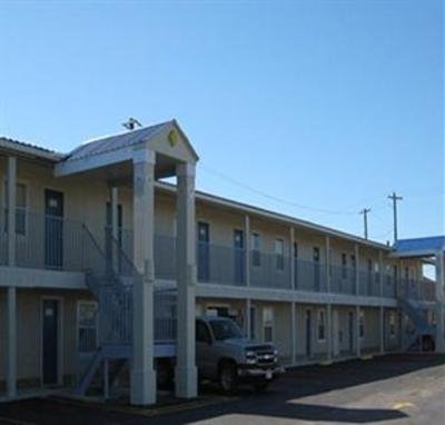 фото отеля Passport Inn Suites Columbus