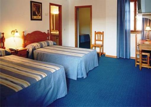 фото отеля Hotel Mairena