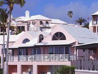 Pink Beach Club & Cottages