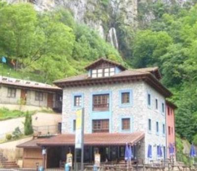 фото отеля Apartamentos Aguasaliu