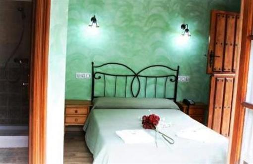 фото отеля Apartamentos Aguasaliu