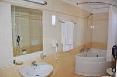 фото отеля Victoria Hotel Pitesti