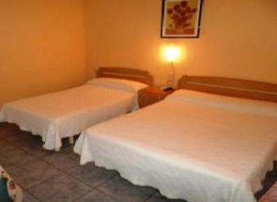 фото отеля Hostal Alba Albacete