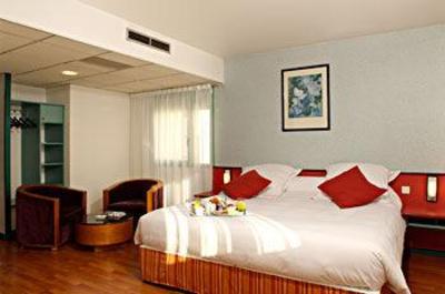 фото отеля Best Western Saphir Lyon