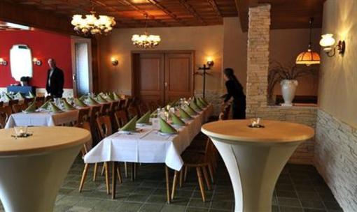 фото отеля Hotel Zum Stern Ebsdorfergrund