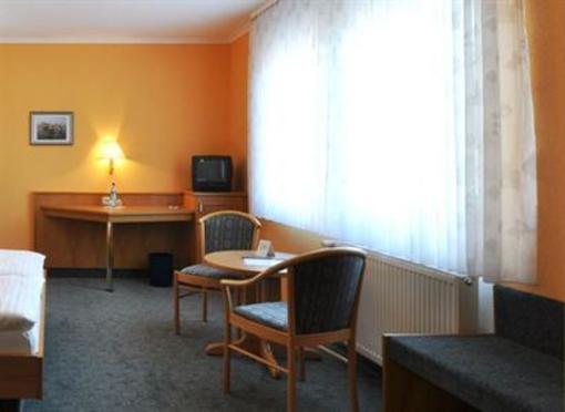 фото отеля Hotel Zum Stern Ebsdorfergrund
