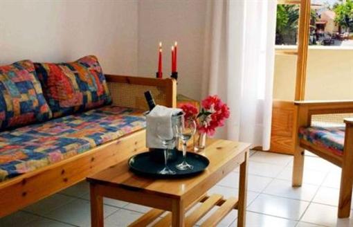 фото отеля Le Due Sorelle Hotel Tolofona