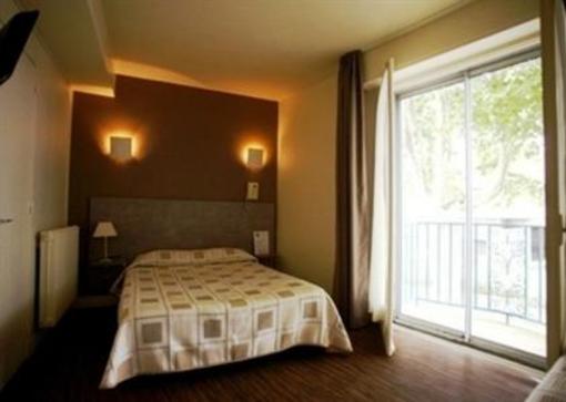 фото отеля Acqs Hotel