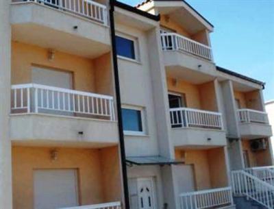 фото отеля Apartments Mia Stari Grad