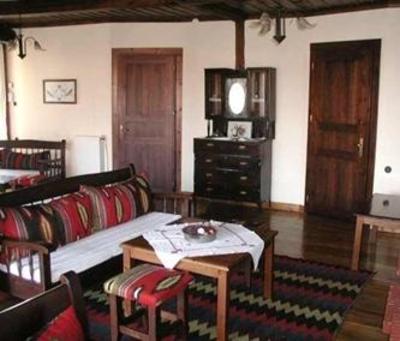 фото отеля Varosi Guesthouse Edessa