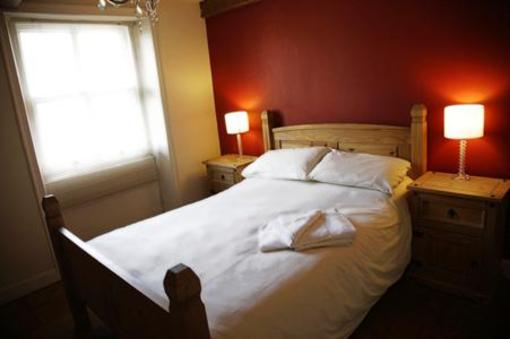 фото отеля The White Horse Inn Holmfirth
