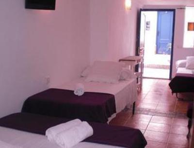 фото отеля Hostal La Paloma I Calpe