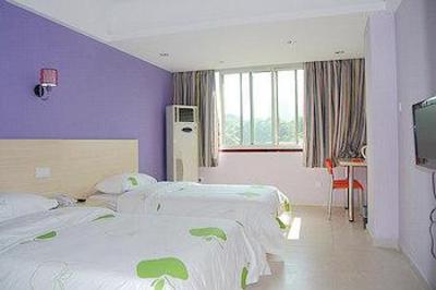 фото отеля Yiye Chain Hotel Changsha Houjiatang
