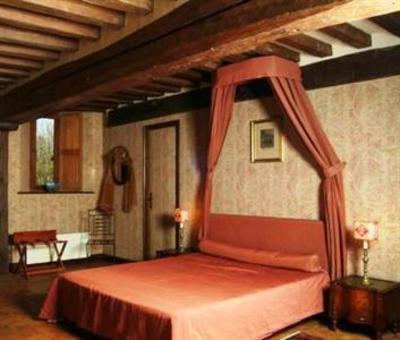фото отеля Le Prieure Saint Michel Bed and Breakfast Crouttes